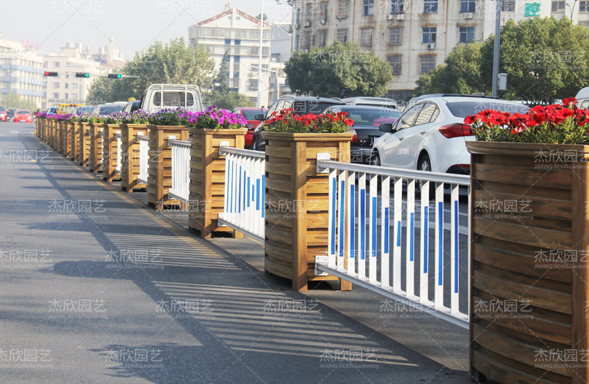 花箱廠家的選擇，應(yīng)該考慮什么？