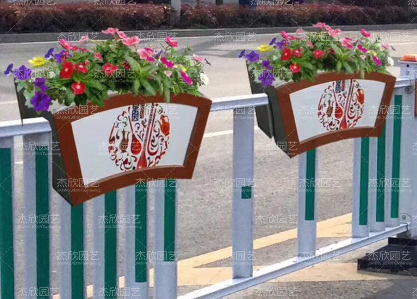 護欄掛式花箱值得選擇嗎？