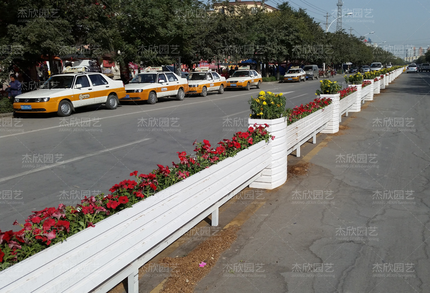 鋁合金花箱定制參數(shù)有哪些？