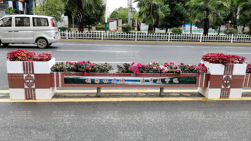 PVC組合花箱有何特點？