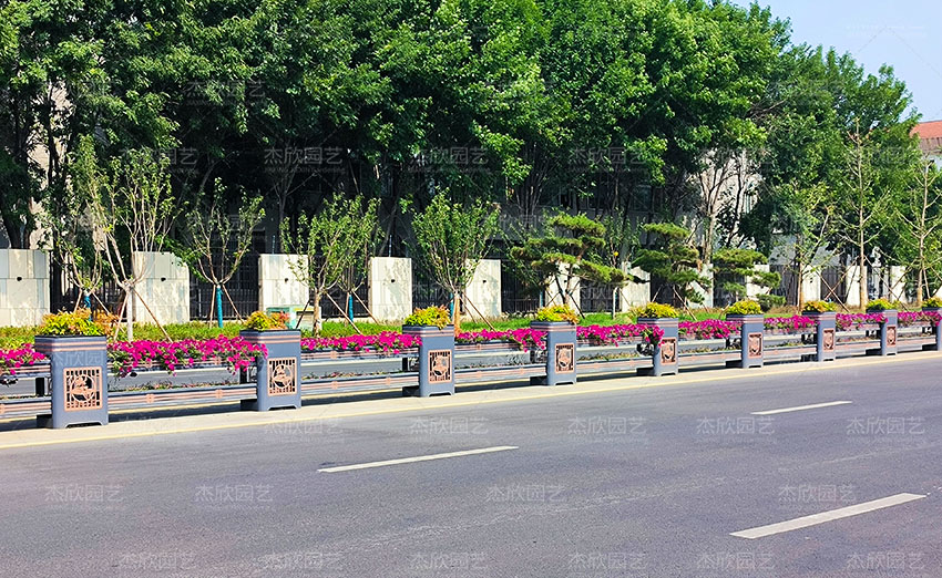 花箱在城市道路綠化中的作用有多少？